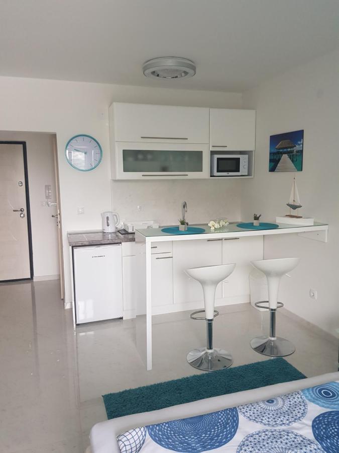 Apartman Katarina เวลิโก กราดิชเต ภายนอก รูปภาพ